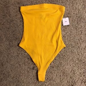Brand New - Yellow tube top bodysuit